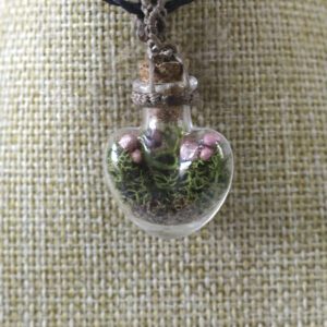 🌱 Colgante de Musgo en Frasco de Vidrio